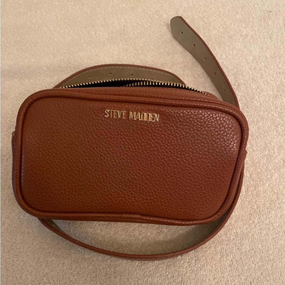 Steve Madden belt bag